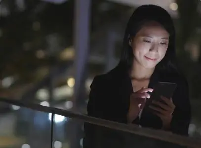 women looking at her phone